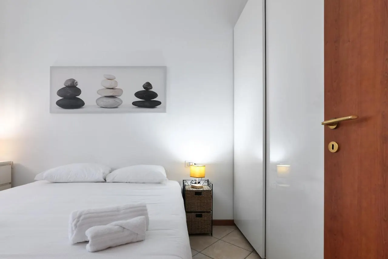 Primopiano - Scalvini Apartment Milan