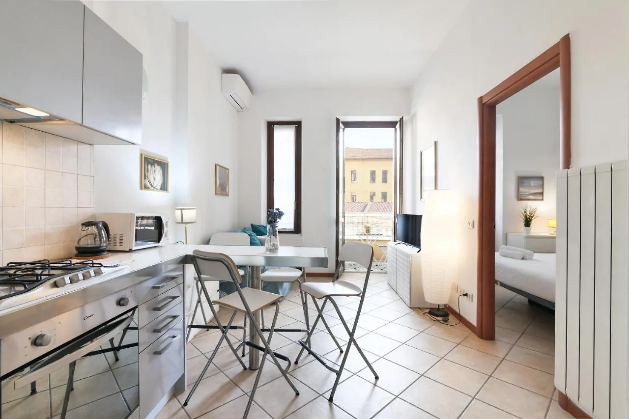 Primopiano - Scalvini Apartment Milan