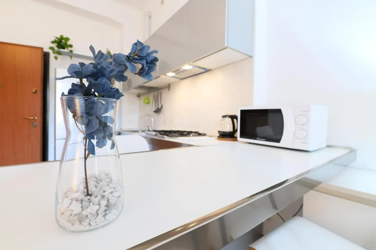 Primopiano - Scalvini Apartment Milan