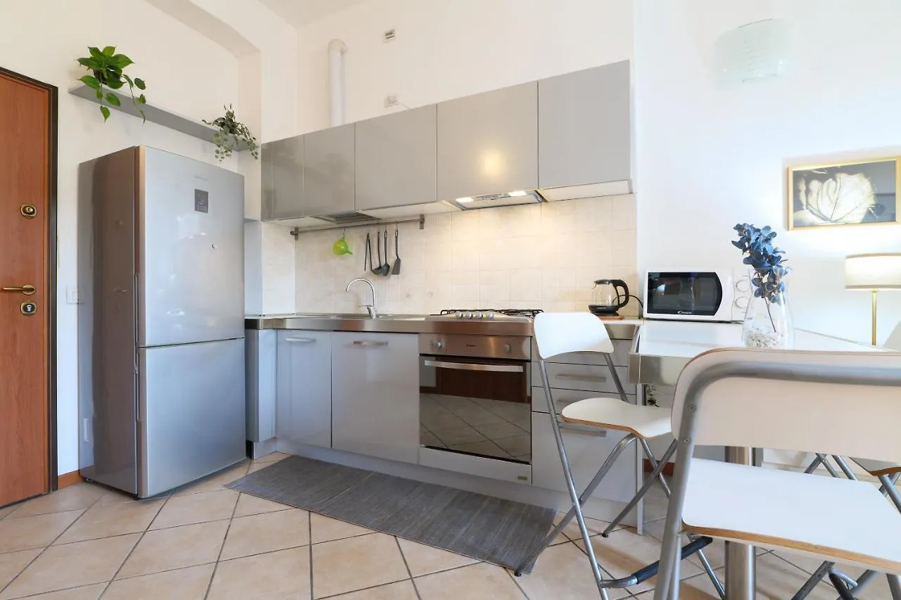 Primopiano - Scalvini Apartment Milan Italy