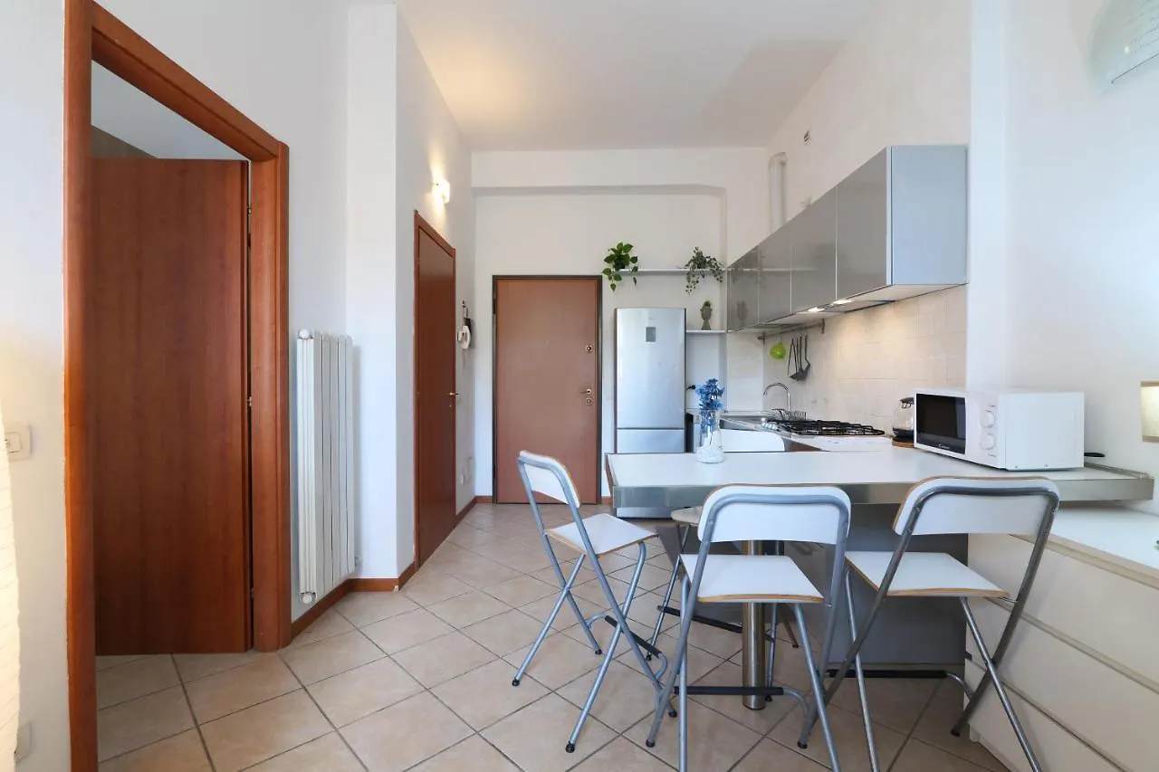 Primopiano - Scalvini Apartment Milan